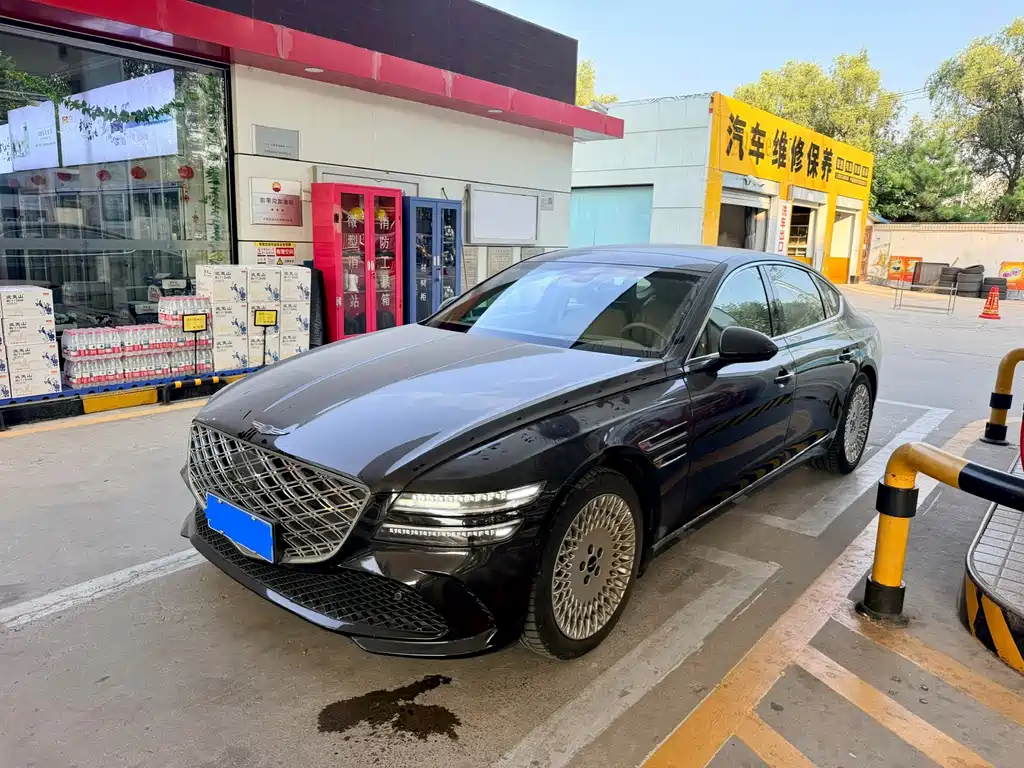 Genesis G80 2025