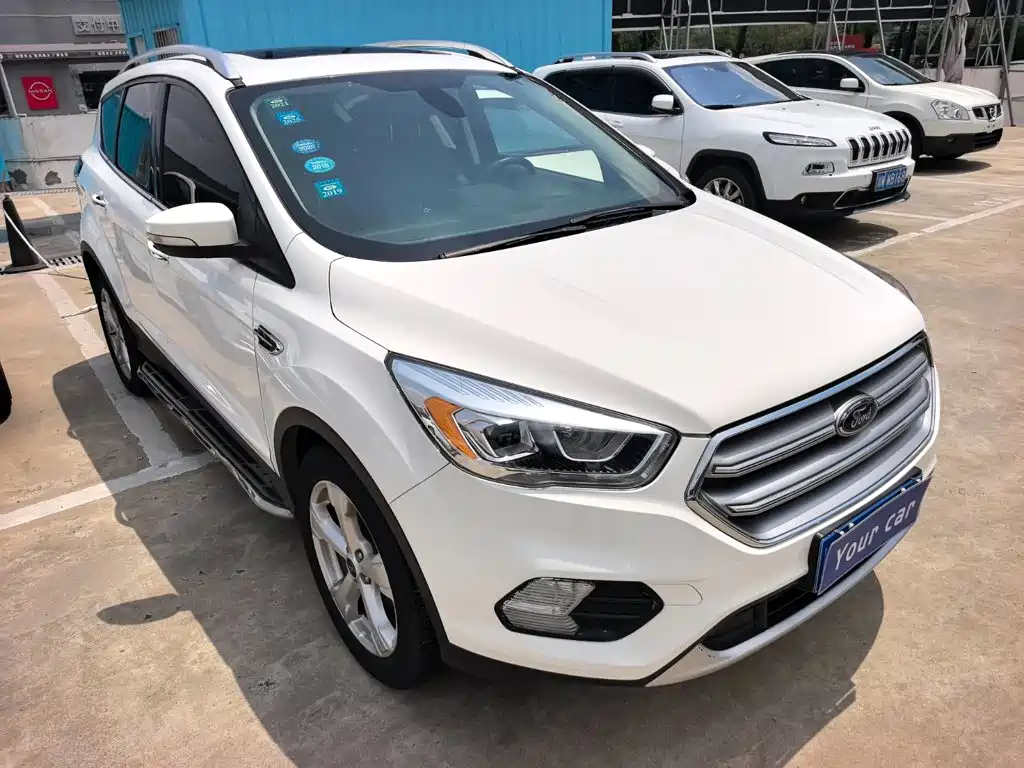 Ford Kuga 2017 — фото 3