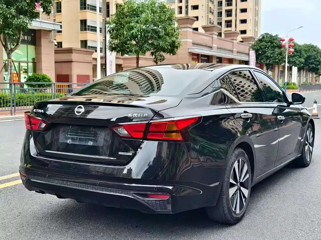 Nissan Teana 2021 — фото 9