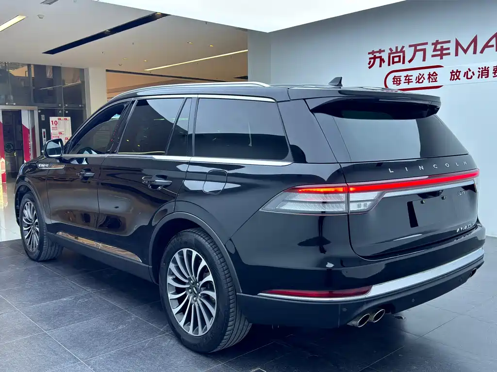 Lincoln Aviator 2021 — фото 20
