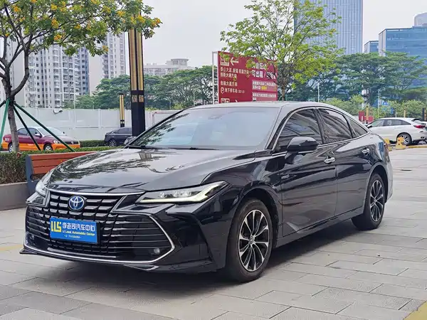 Toyota Avalon 2022