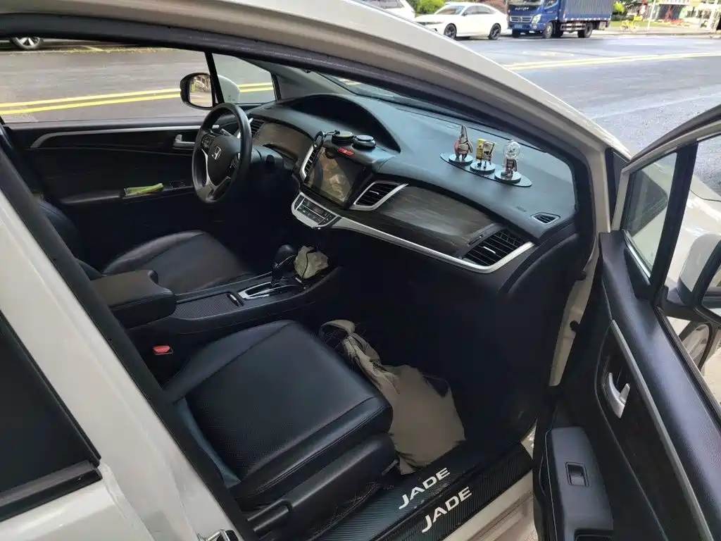 Honda Jade 2019 — фото 18