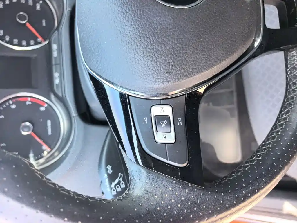 Volkswagen Polo 2015