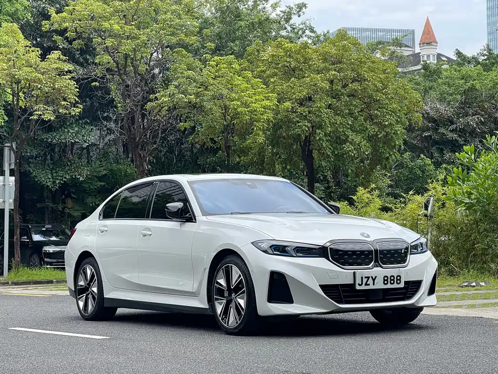 BMW i3 2023 — фото 3