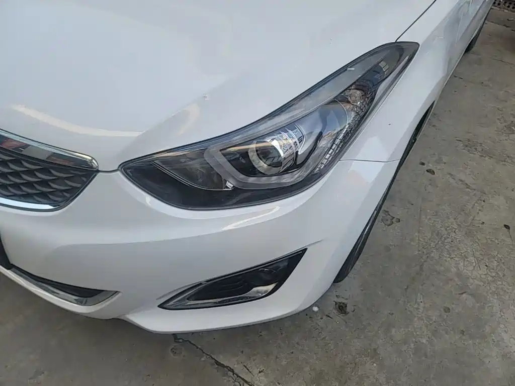 Hyundai Elantra Langdong 2016 — фото 24