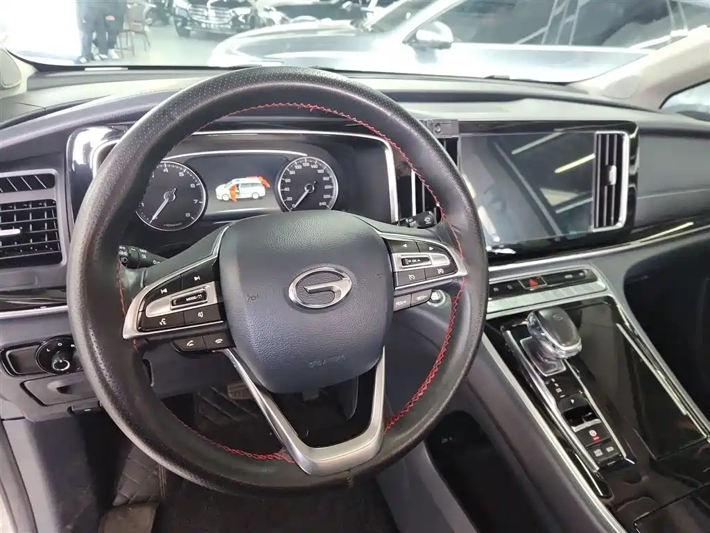 GAC Motor Trumpchi M8 2022 — фото 4