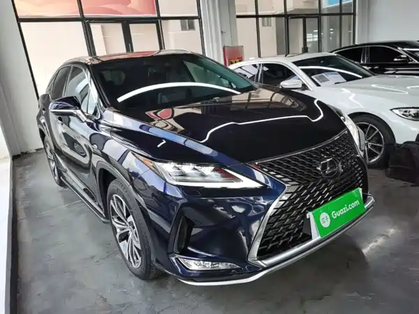 Lexus RX 2022