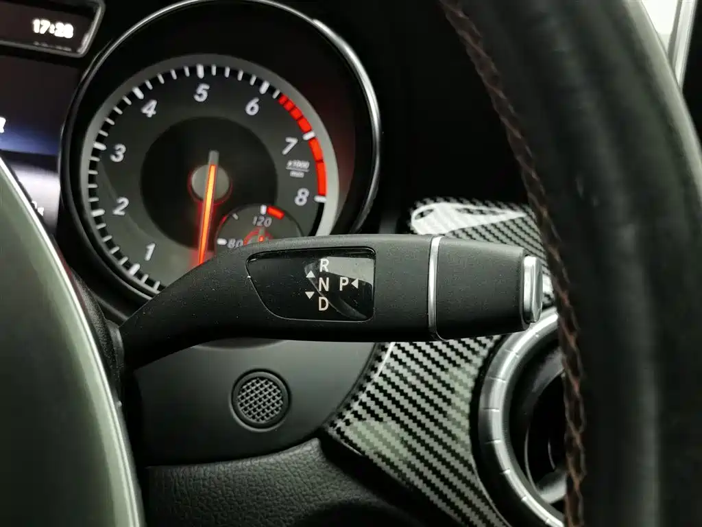 Mercedes-Benz CLA 2016 — фото 13