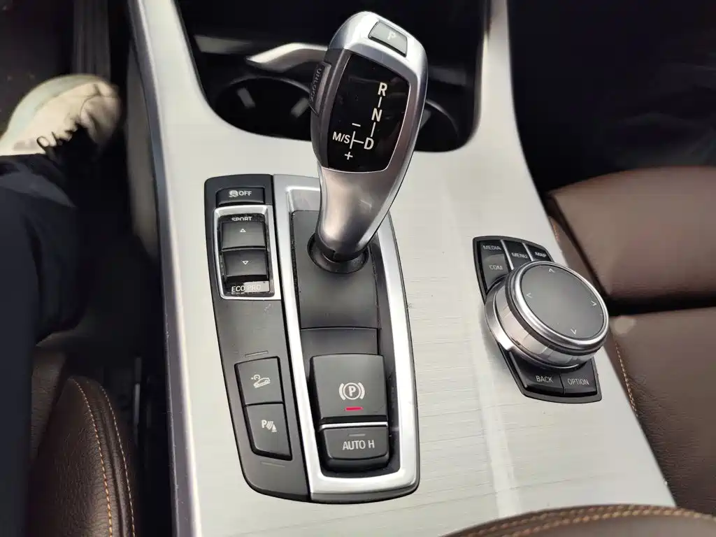 BMW X4 2016 — фото 13