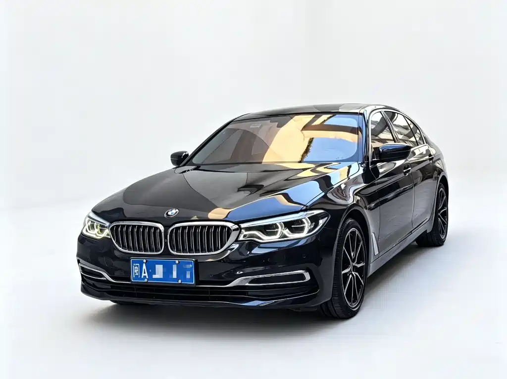 BMW 5 Series 2020 — фото 1