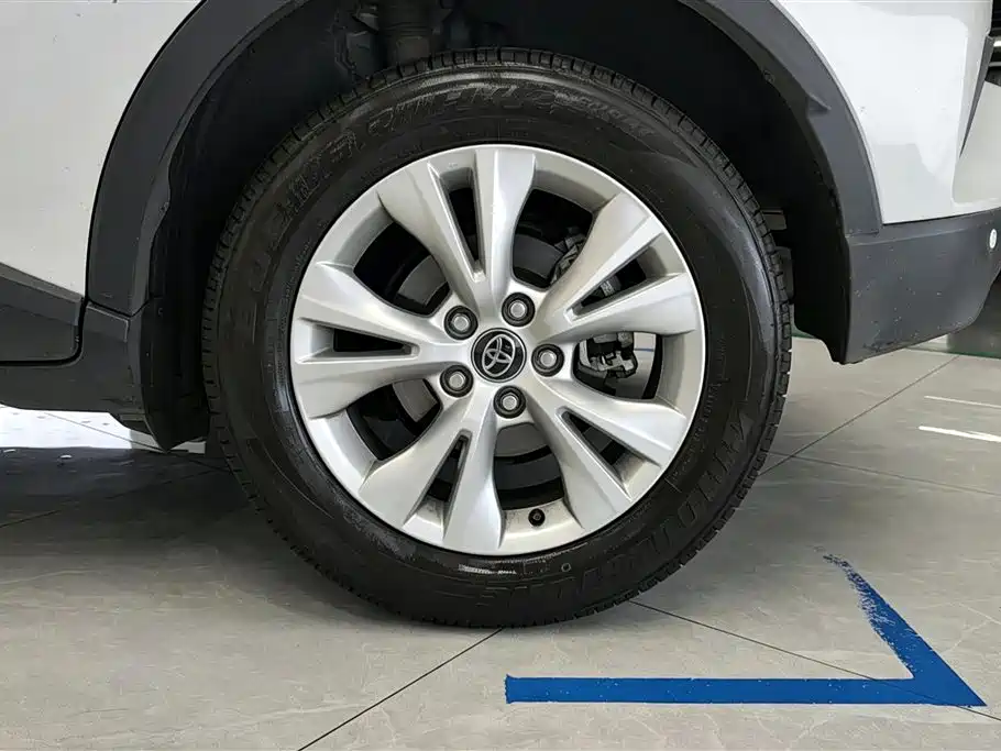 Toyota IZOA 2023