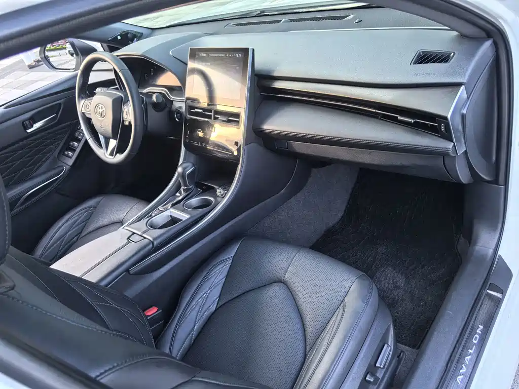 Toyota Avalon 2023 — фото 12