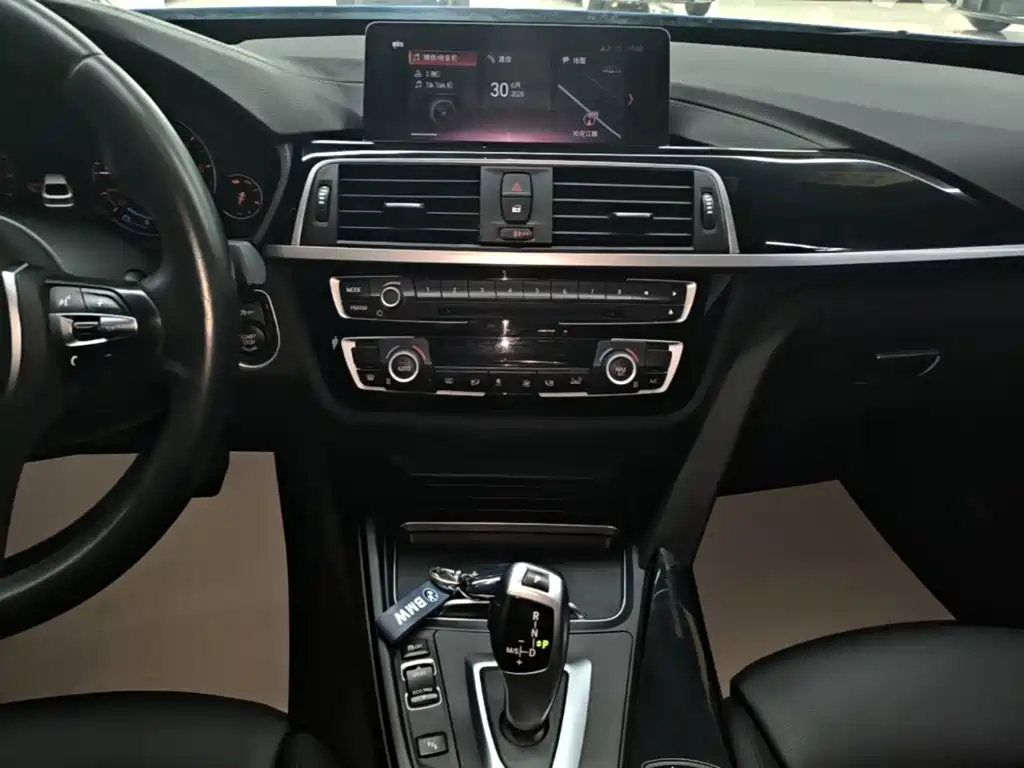 BMW 3 Series GT 2020 — фото 13