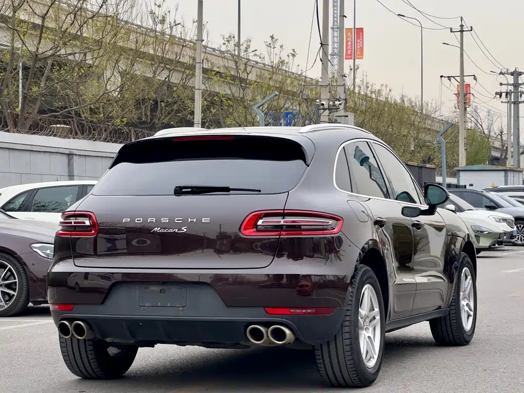 Porsche Macan 2018 — фото 6