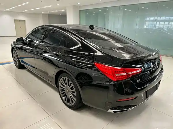 Hongqi H5 2021
