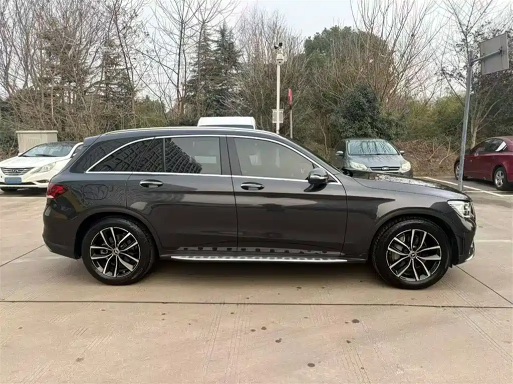 Mercedes-Benz GLC 2020 — фото 22