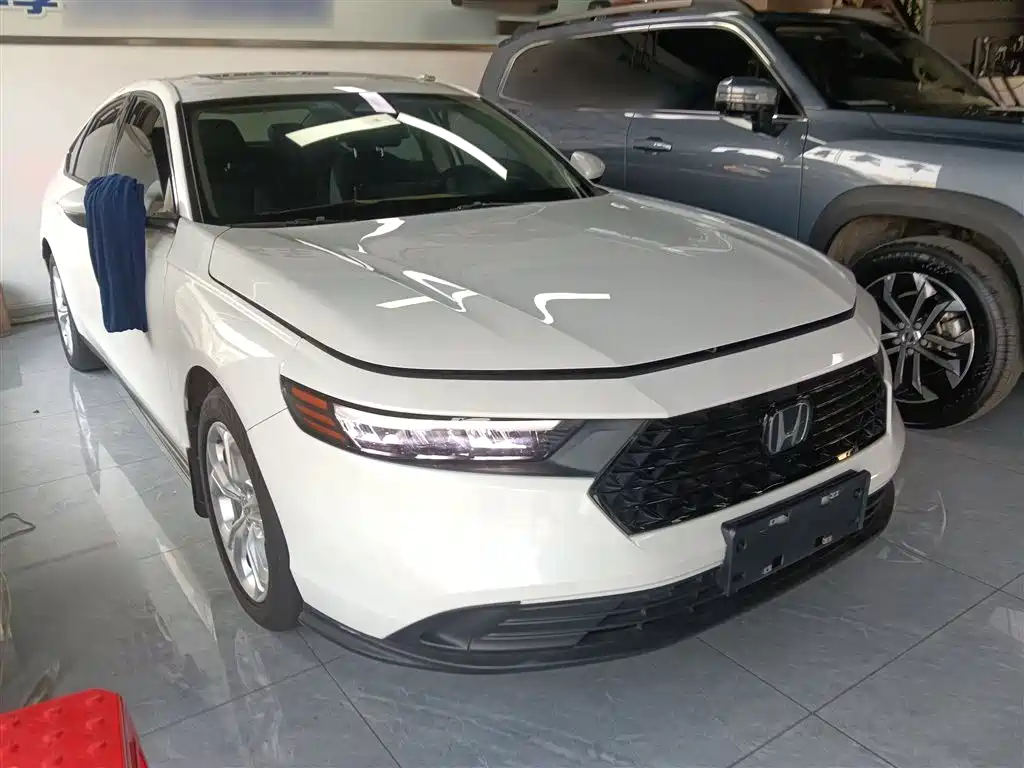 Honda Accord 2023 — фото 20