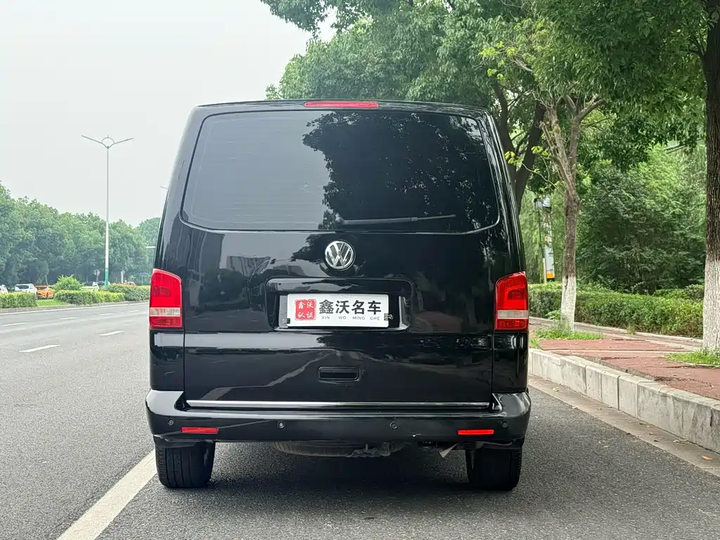 Volkswagen Multivan 2012