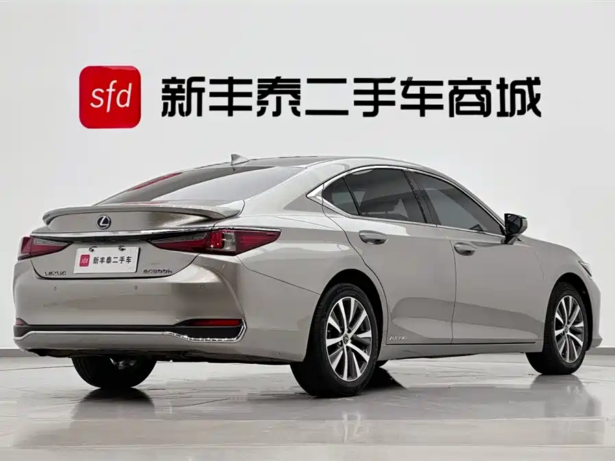 Lexus ES 2021 — фото 5