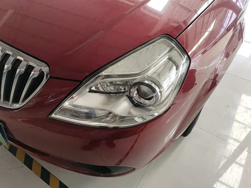 Buick Excelle 2014 — фото 24