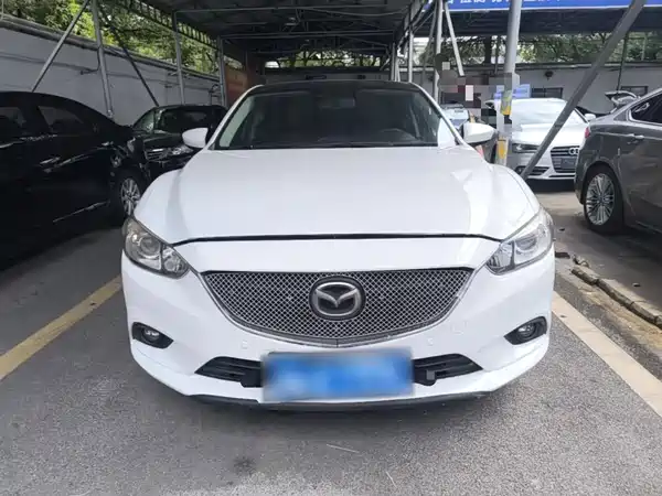 Mazda Atenza 2015