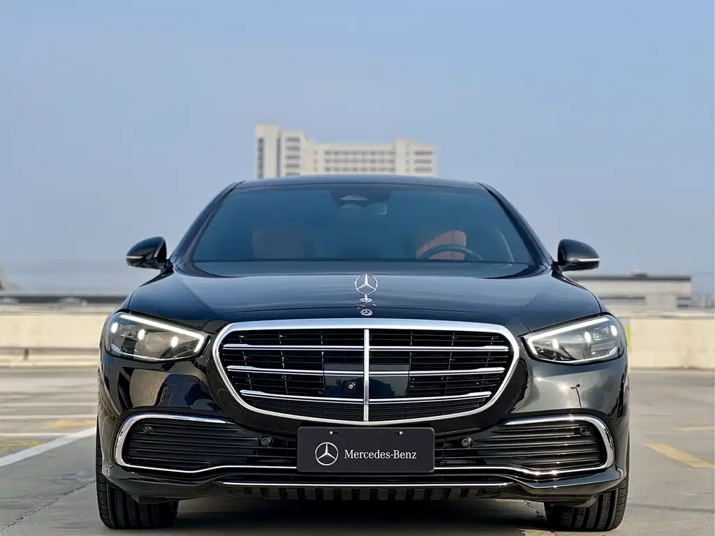 Mercedes-Benz S-Class 2023