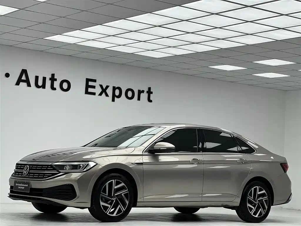 Volkswagen Sagitar 2022