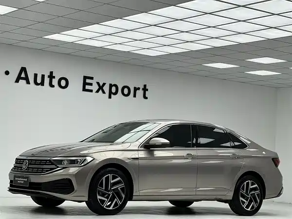 Volkswagen Sagitar 2022