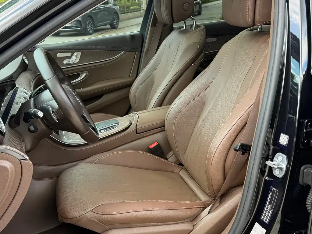 Mercedes-Benz E-Class 2019