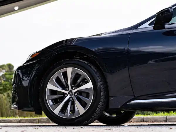 Lexus LS 2020
