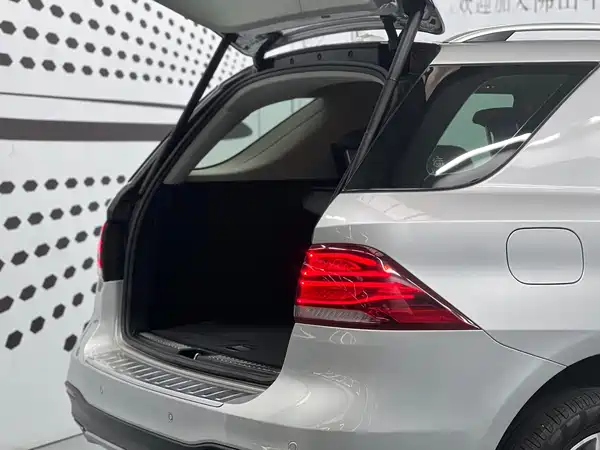 Mercedes-Benz GLE 2018