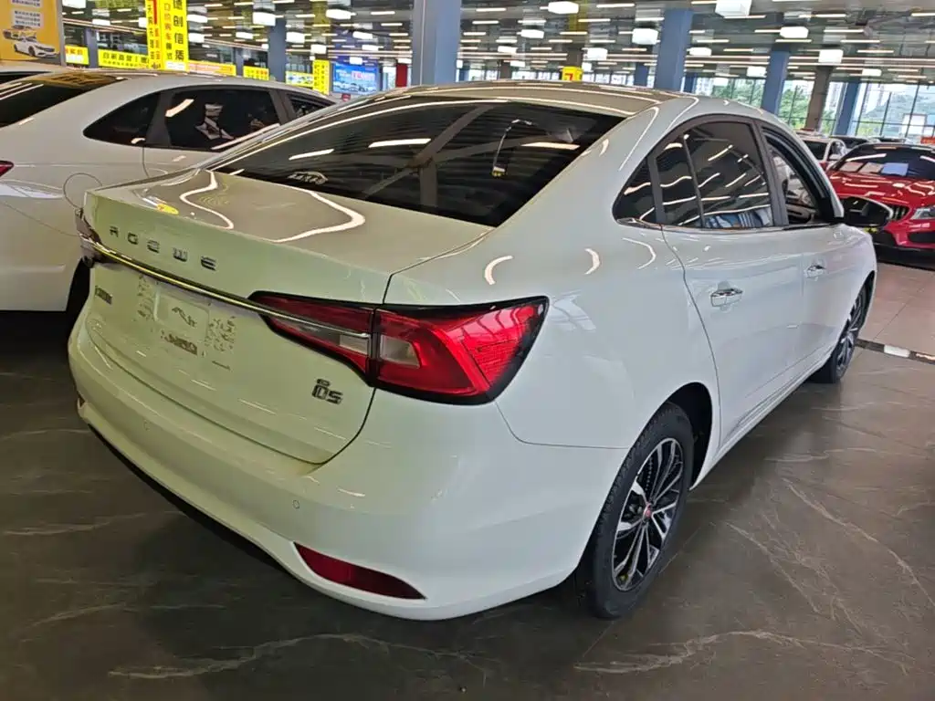 Roewe i5 2020