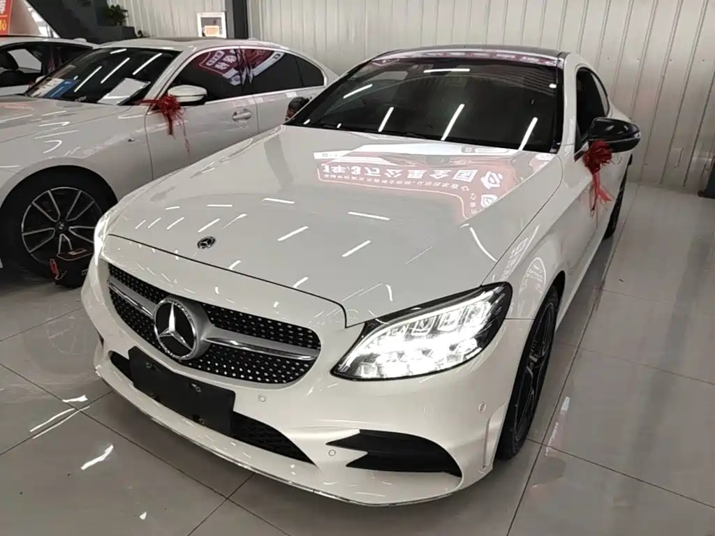 Mercedes-Benz C-Class 2020