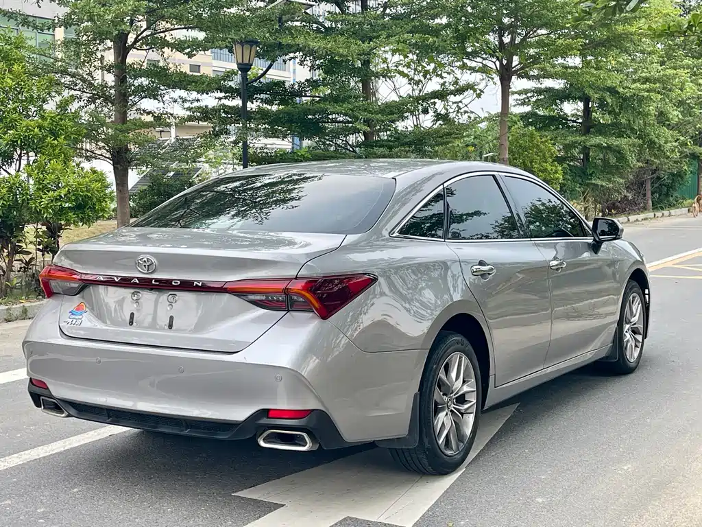 Toyota Avalon 2021 — фото 7