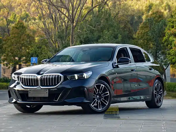 BMW 5 Series 2024