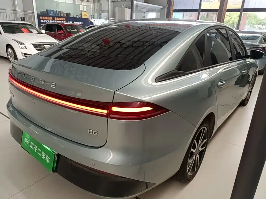 Roewe D6 2025