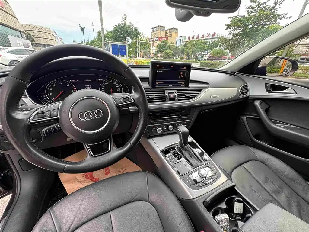 Audi A6 2017 — фото 13