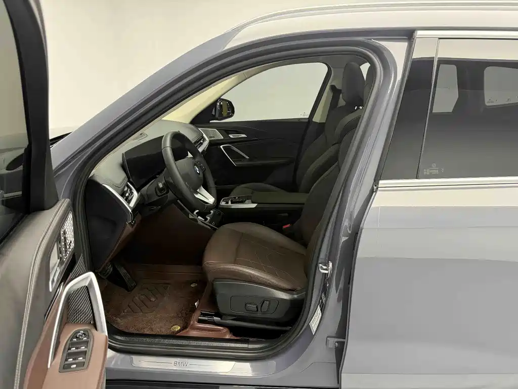 BMW X1 2023 — фото 16