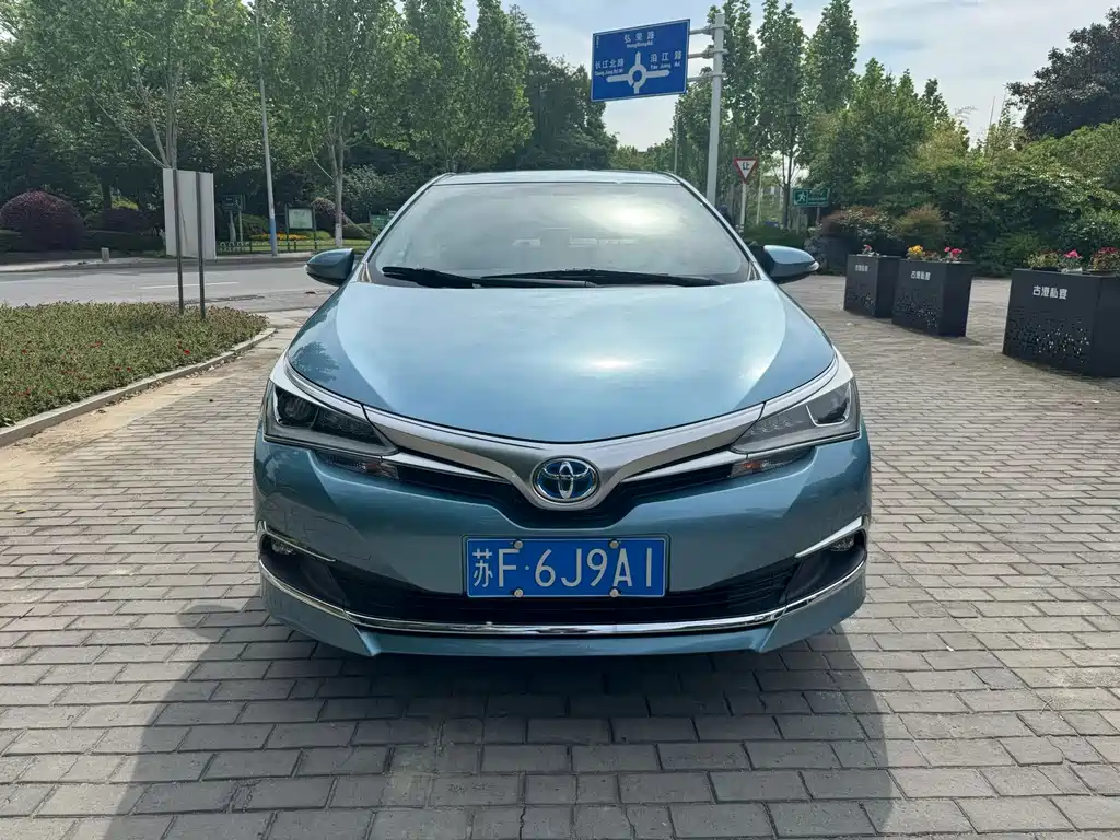 Toyota Corolla 2019 — фото 2