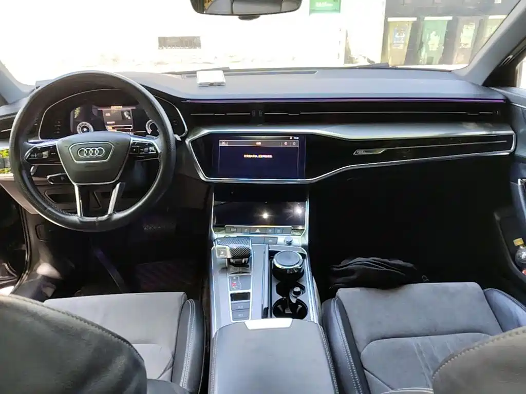 Audi A6L 2019 — фото 10