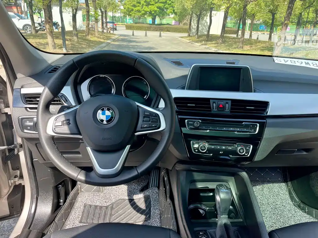 BMW X1 2019