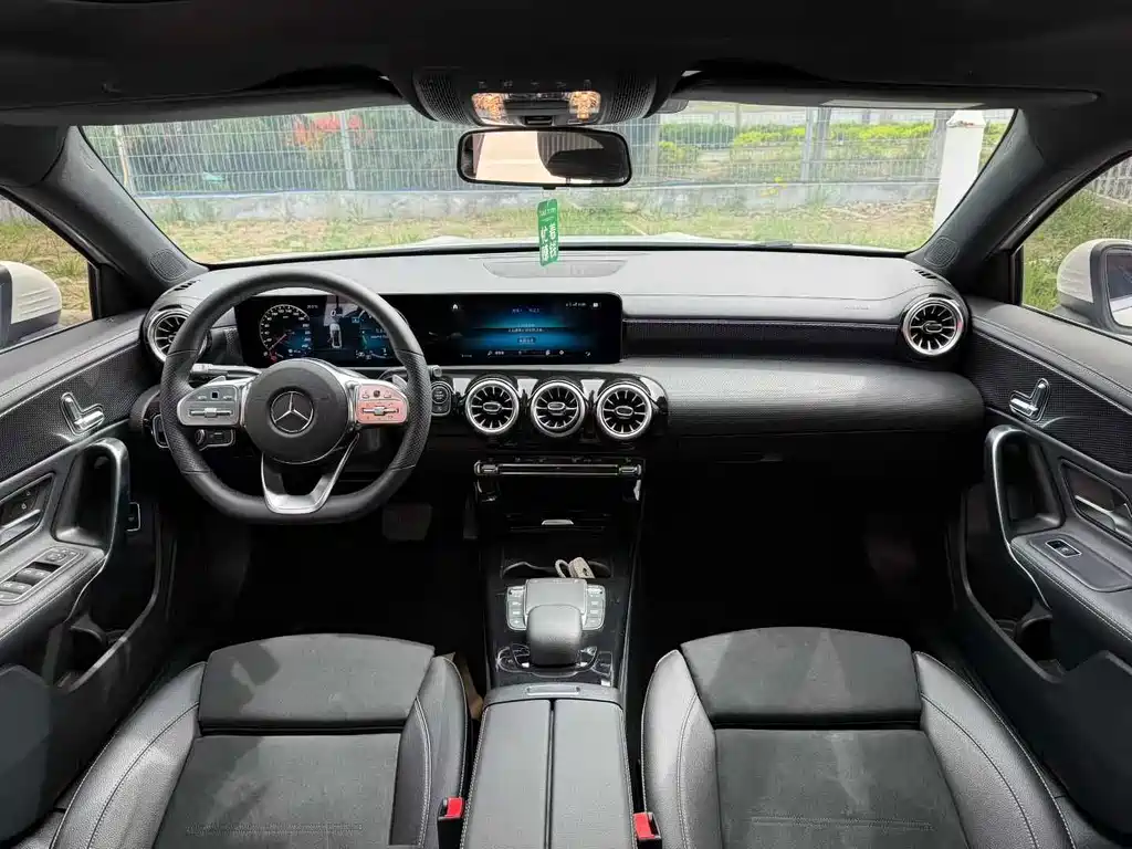 Mercedes-Benz A-Class 2021