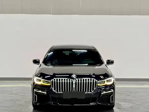 BMW 7 Series 2021