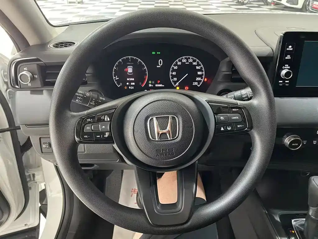 Honda Vezel 2023 — фото 12