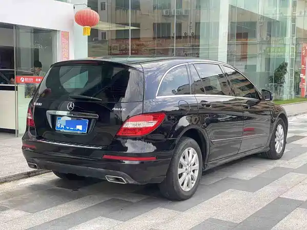 Mercedes-Benz R-Class 2016