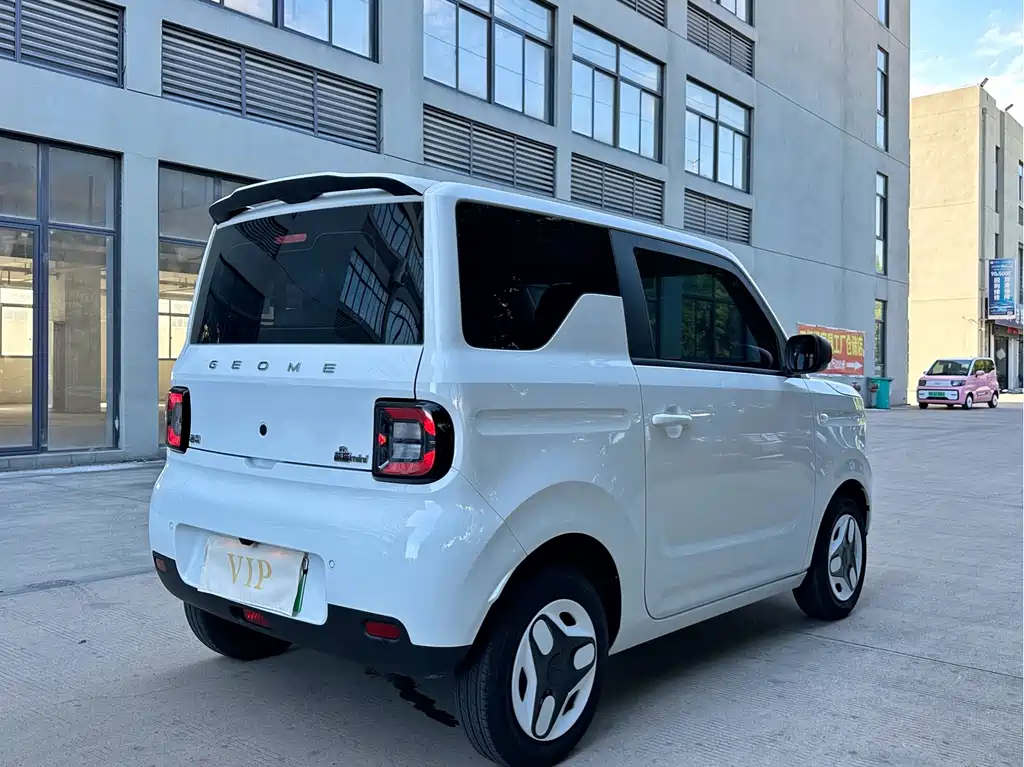 Geely Galaxy Panda 2025 — фото 12