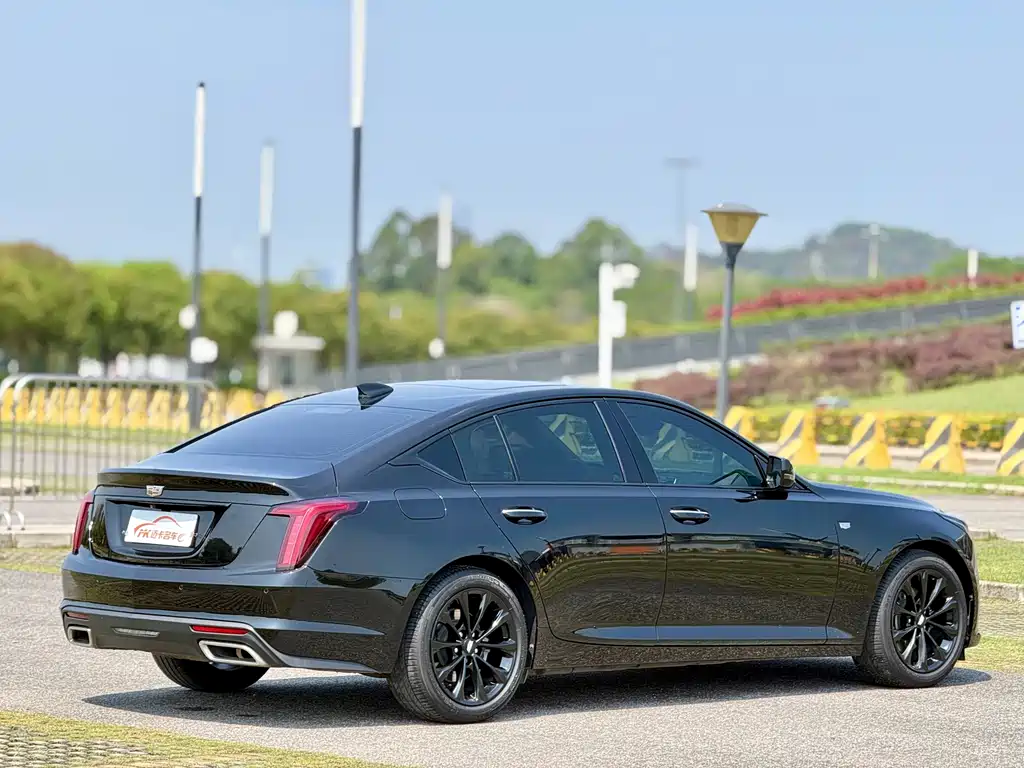 Cadillac CT5 2023 — фото 16