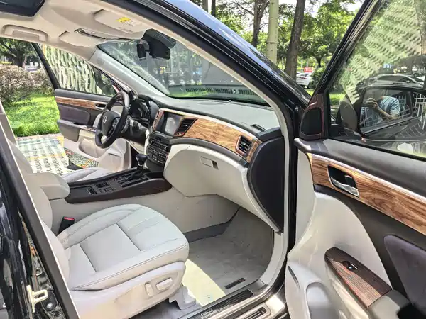 GAC Trumpchi GS8 2019