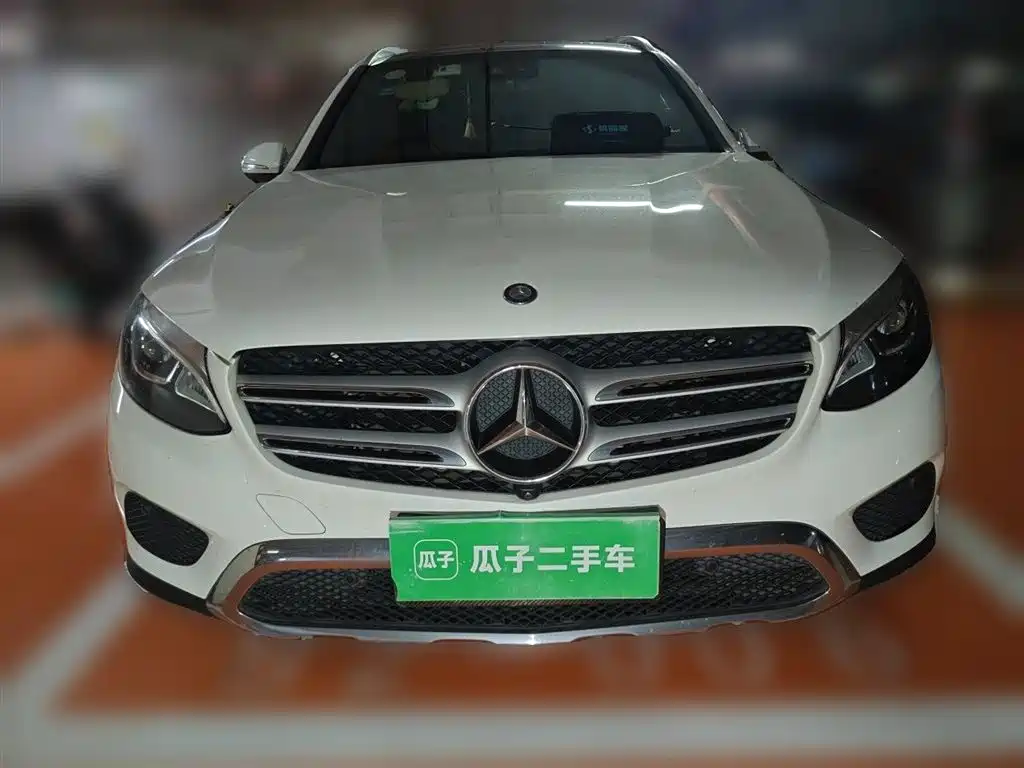 Mercedes-Benz GLC 2016 — фото 24