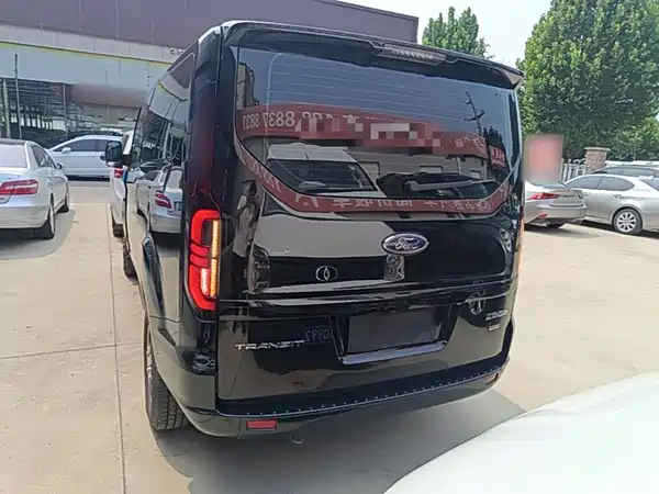 Ford Transit 2024